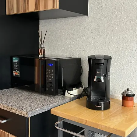 Sweet Inside Four Apartment *